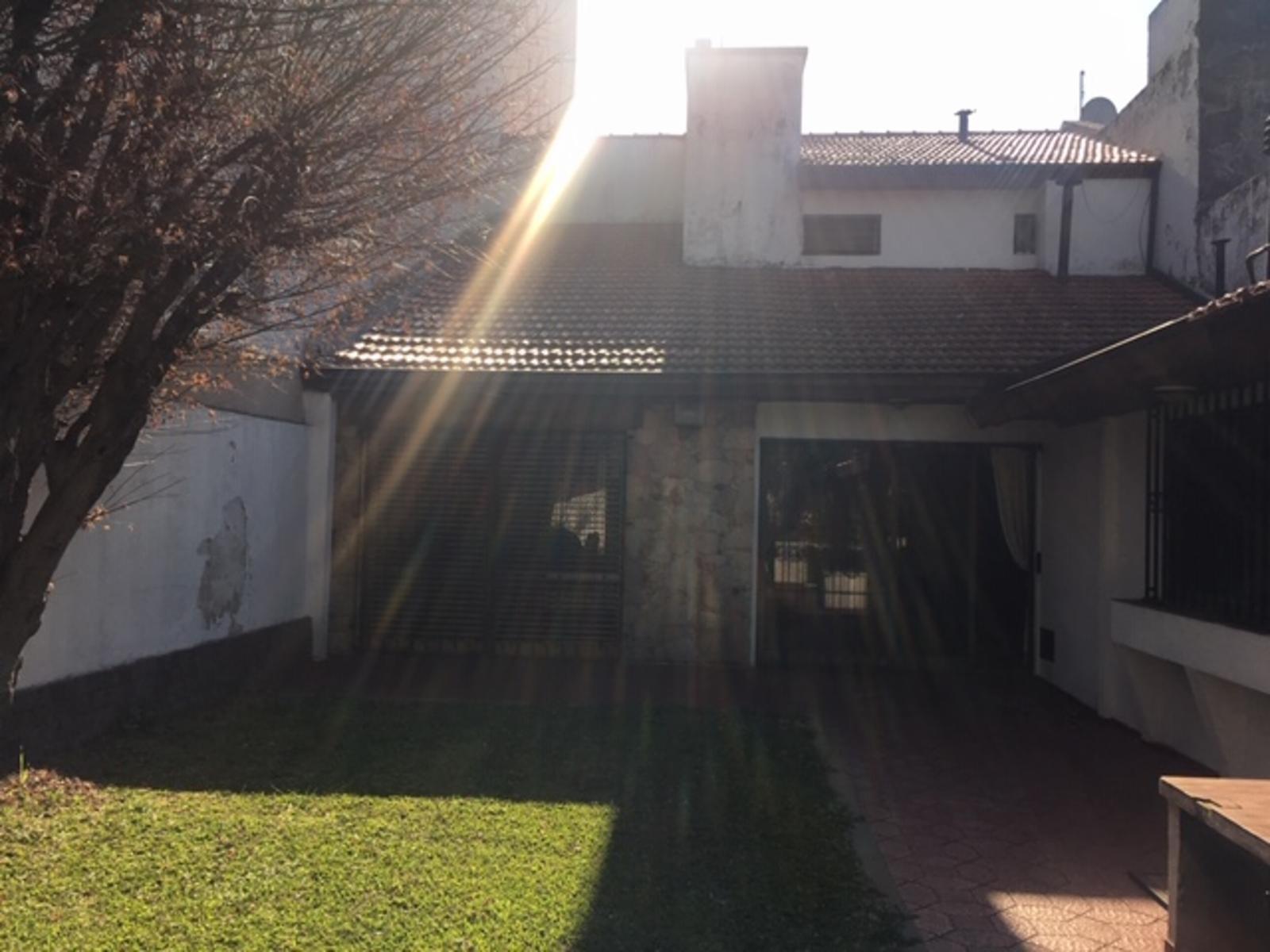 Casa en Venta en Ramos Mejía, La Matanza, Buenos Aires — foto 2