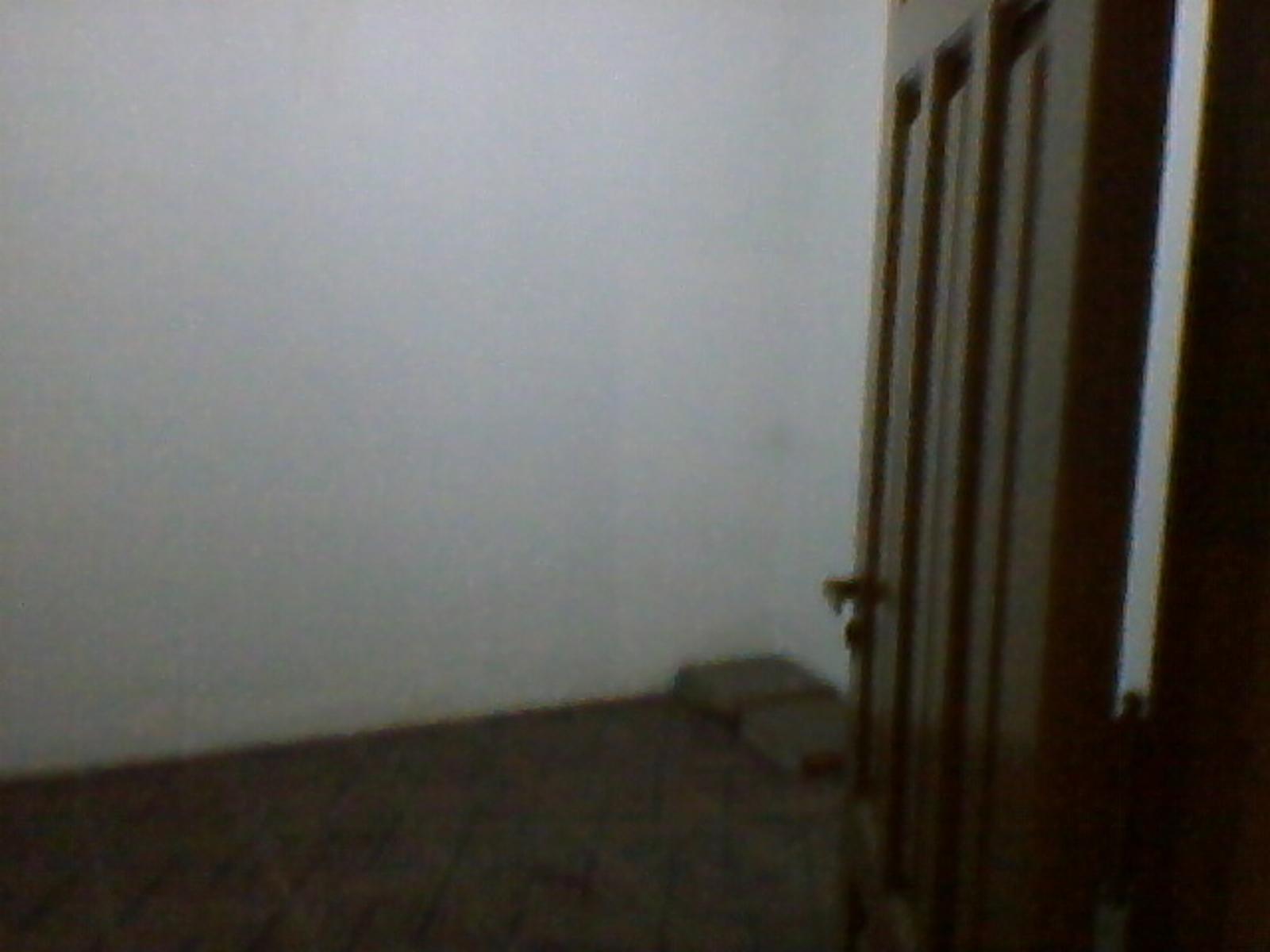 Casa sobre lote 10 x 20 Mts y local la calle. 4 AMB. — foto 4