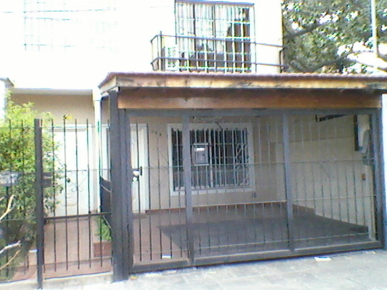 TRIPLEX 4 AMBIENTES AL FRENTE CON COCHERA - ZONA VILLA LUZURIAGA — foto 12