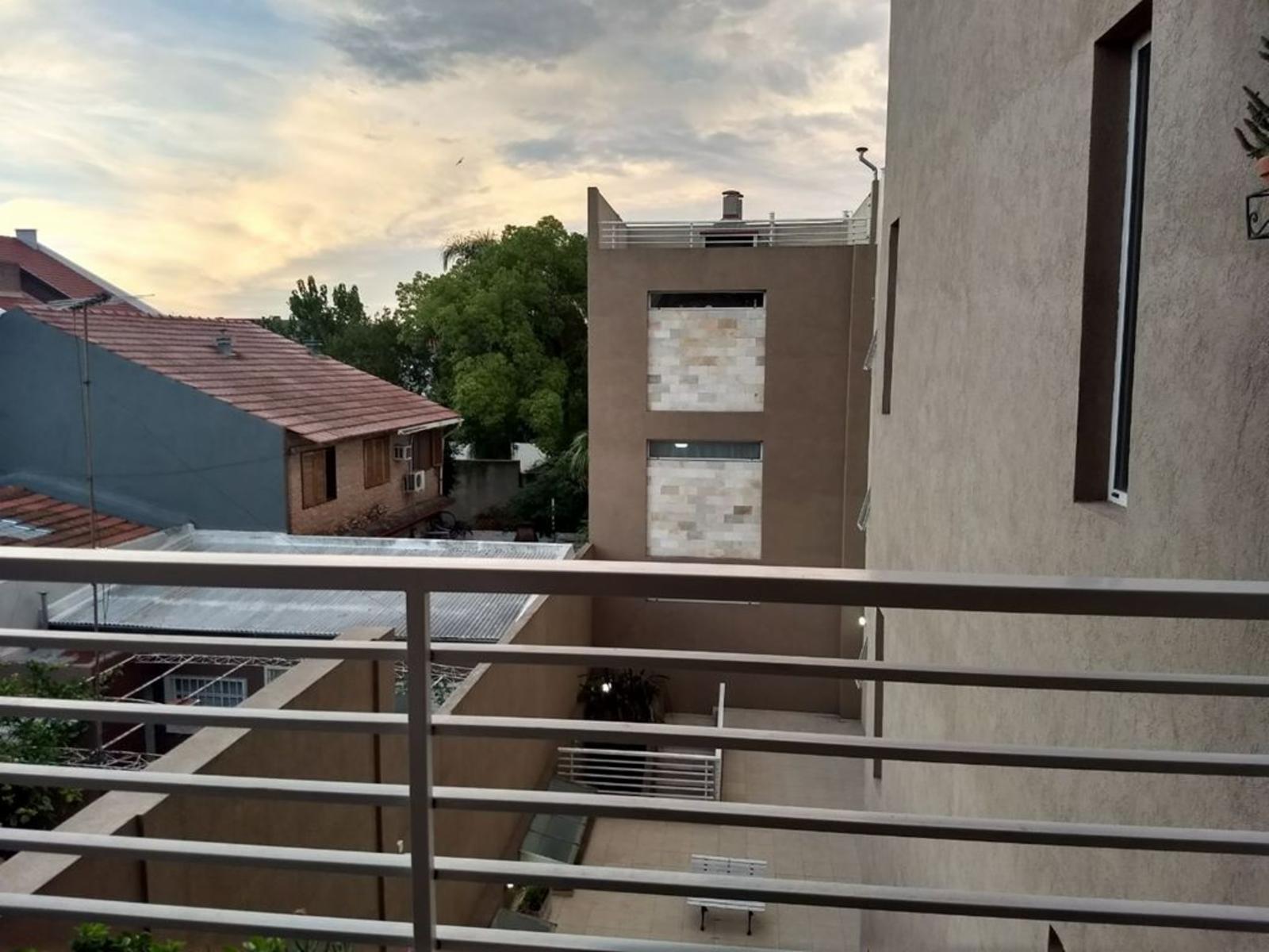 Departamento 3 Amb al frente. — foto 3
