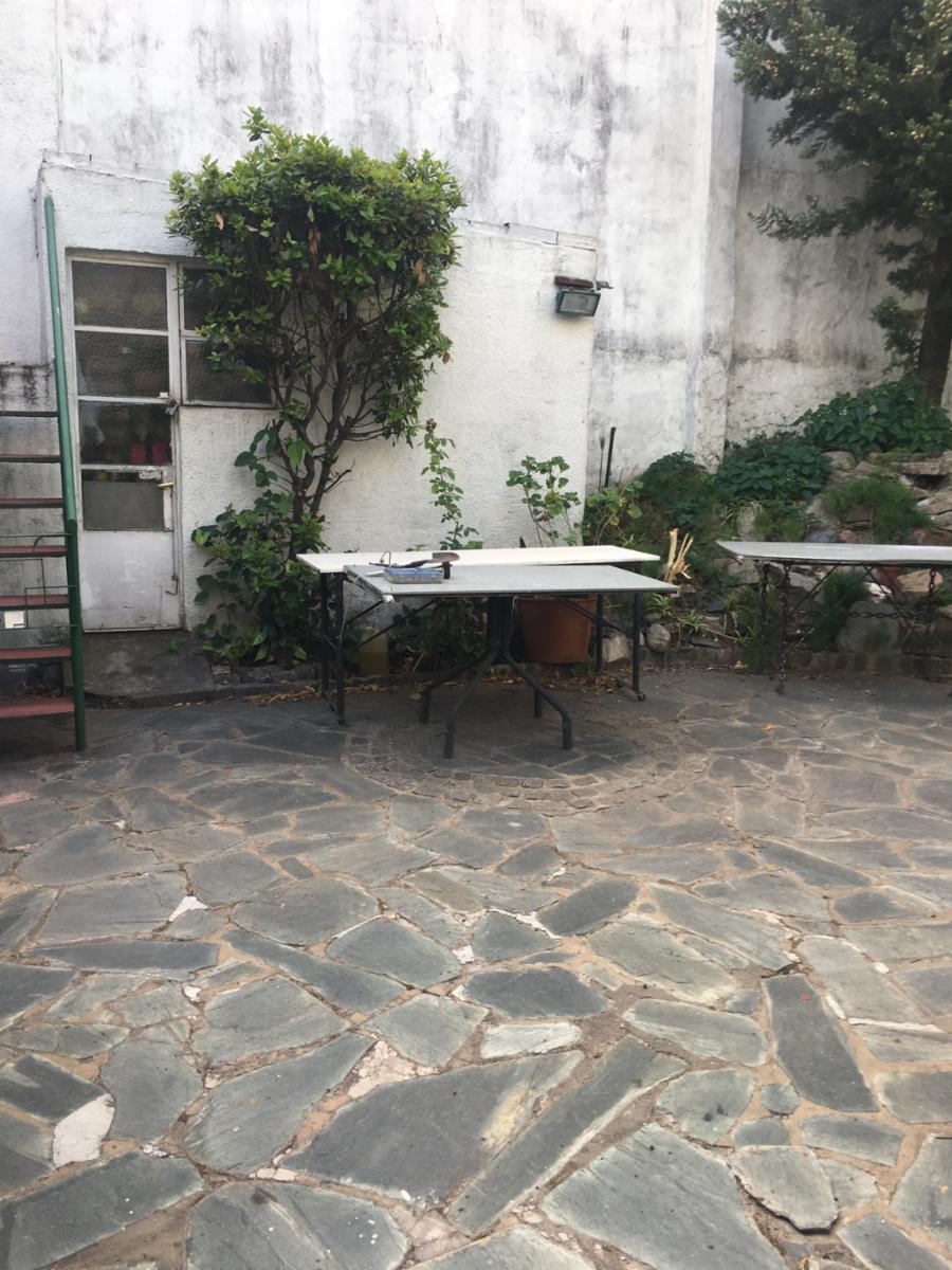 Casa 5 Ambientes con Fondo,Galpon y Cochera - Zona Lomas de Mirador — foto 7