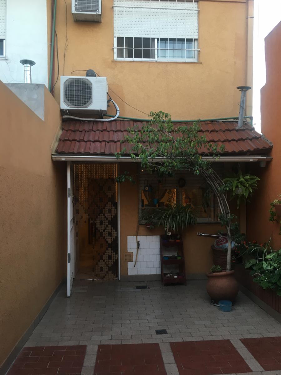 Duplex 3 ambientes al frente con cochera — foto 4