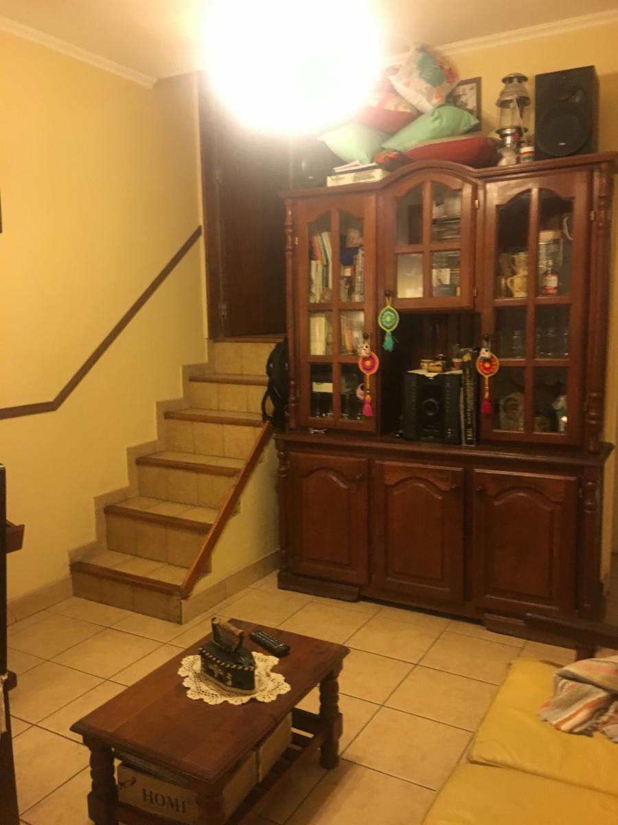 Duplex 3 ambientes al frente con cochera — foto 12