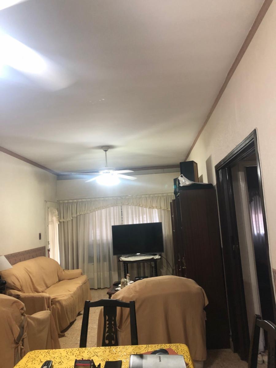 EXCELENTE CASA DE 4 AMBIENTES EN RAMOS MEJÍA — foto 4