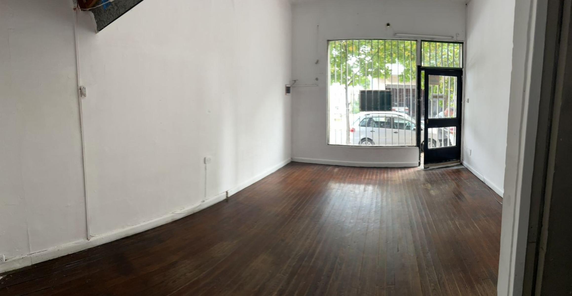ALQUILER LOCAL COMERCIAL- ZONA CENTRICA RAMOS MEJIA - 2