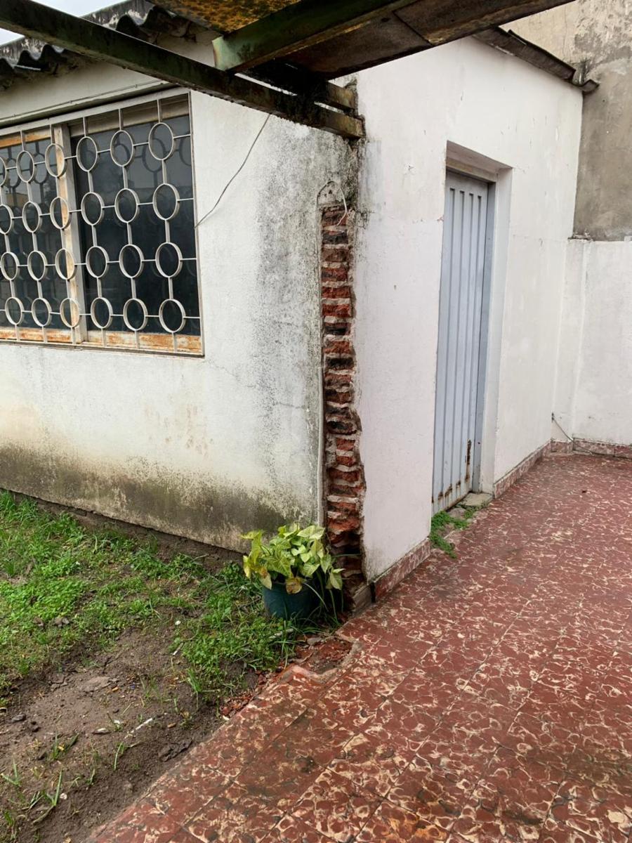CASA LOTE PROPIO CON FONDO — foto 9