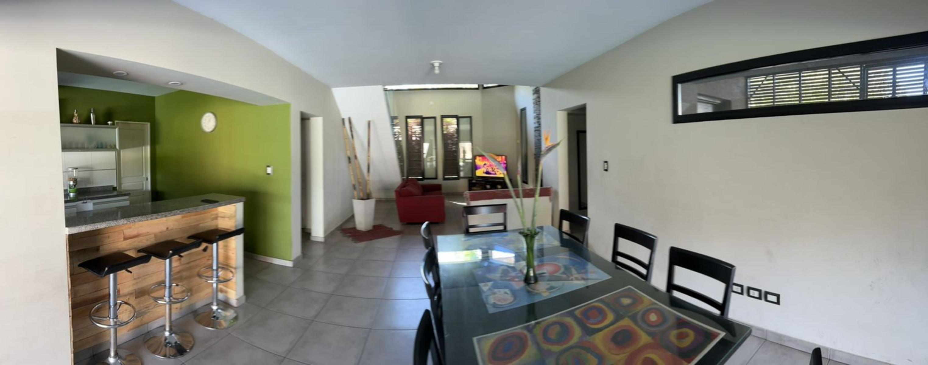 Villa Sarmiento Venta Casa 5 Ambientes con Fondo y Piscina — foto 10