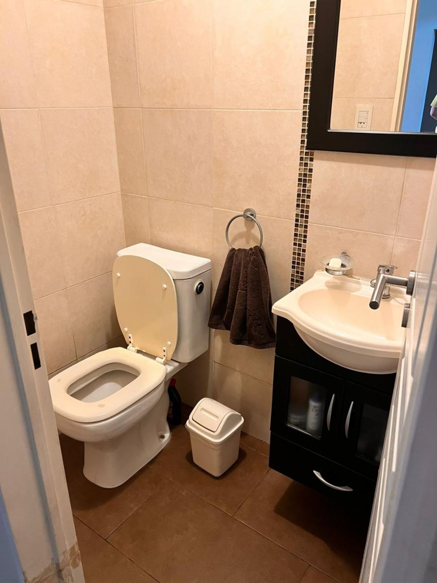 Villa Sarmiento Venta Casa 5 Ambientes con Fondo y Piscina — foto 11