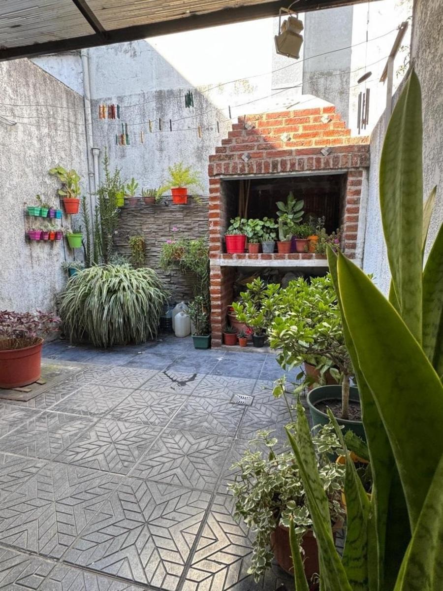Venta Duplex Luzuriaga al Frente Tres Ambientes con Patio — foto 11