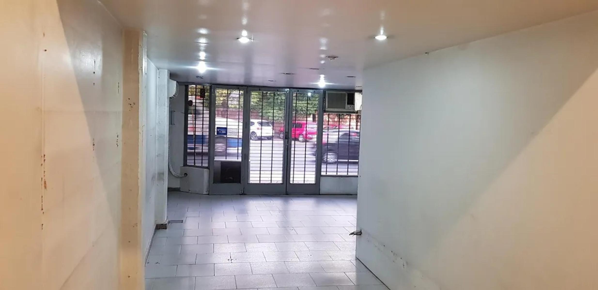 ALQUILER LOCAL COMERCIAL - 3
