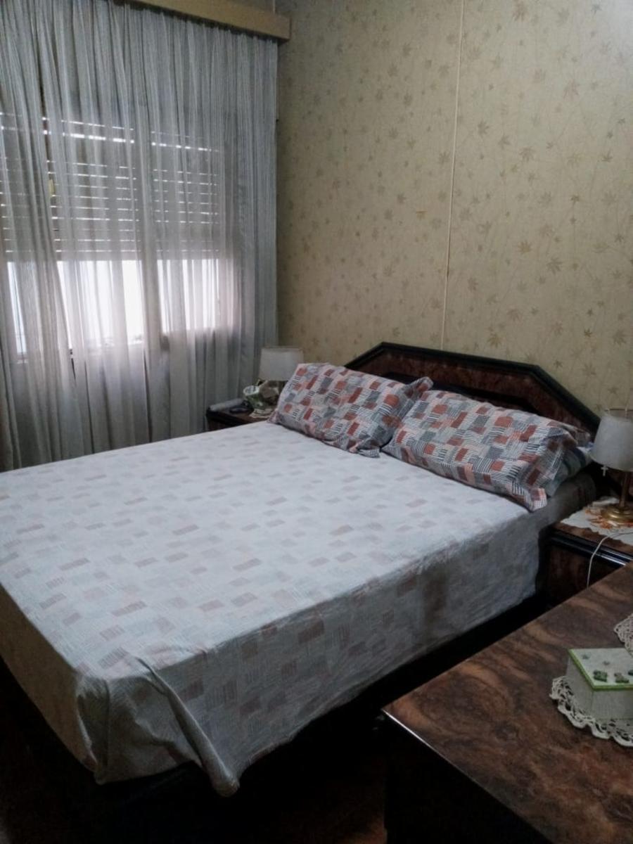 CASA 4 AMBIENTES CON DOS LOCALES A LA CALLE Y UN TALLER - LOMAS DE MIRADOR — foto 8