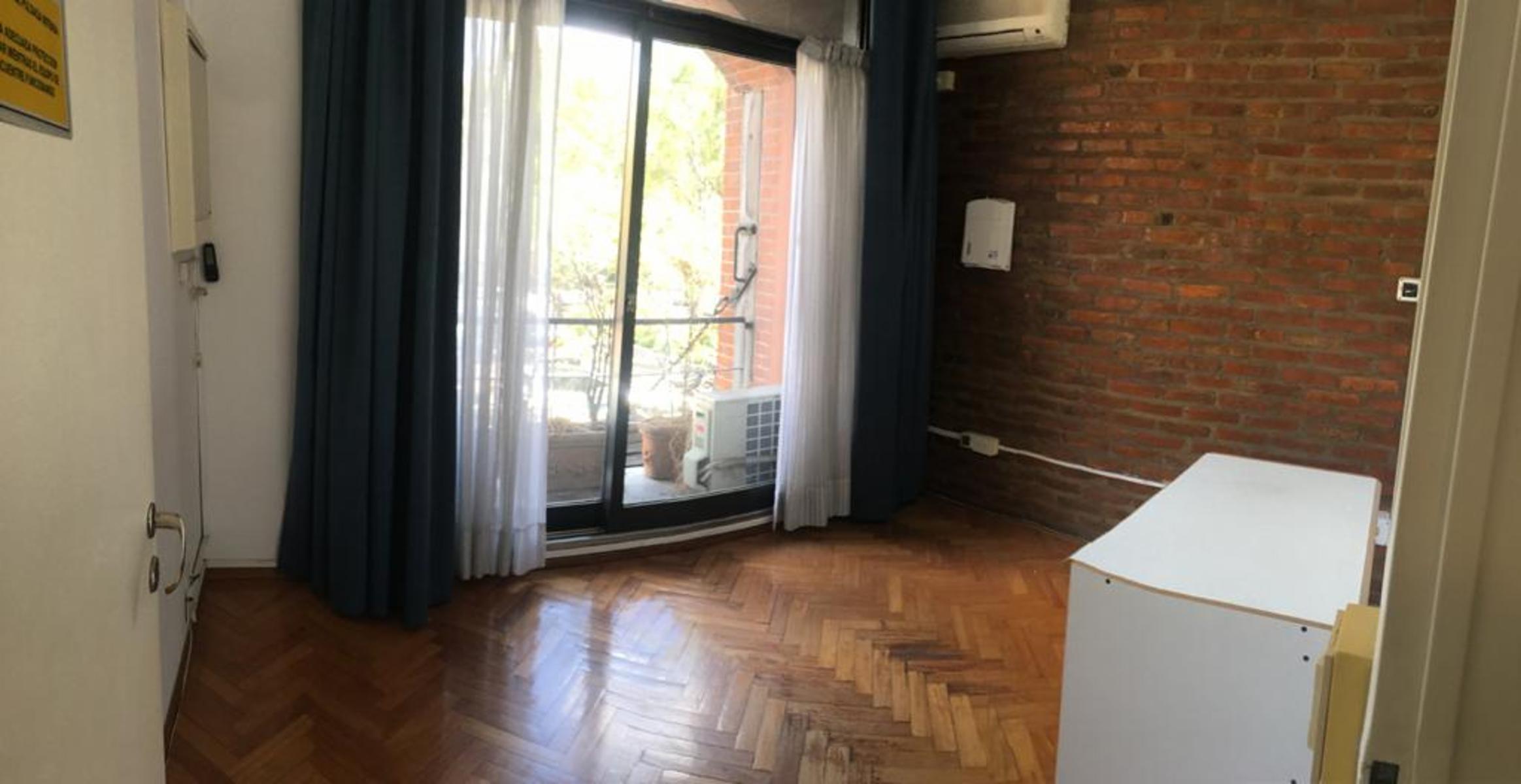 DEPARTAMENTO 3 AMBIENTES AL FRENTE CON COCHERA -PUERTO MADERO — foto 7