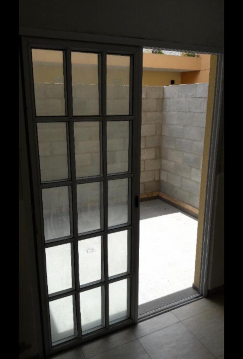 EXCELENTE DEPARTAMENTO 2 AMBIENTES CON PATIO — foto 3