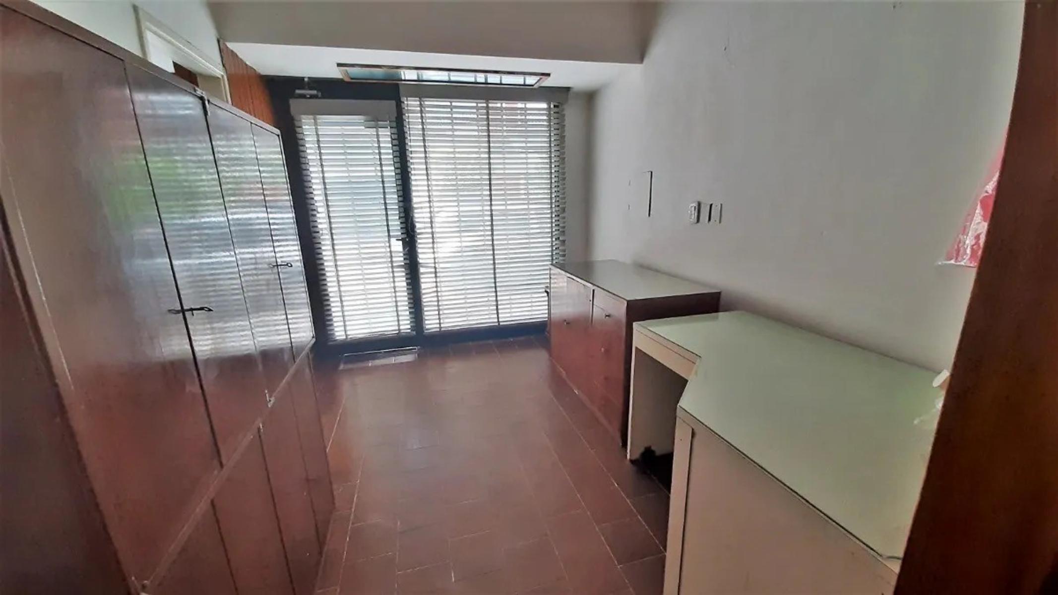 VENTA EN BLOCK CASA DE 2 PLANTAS LOCAL Y DEPARTAMENTO INDEPENDIENTE ALFONDO - IDEAL PARA FAMILIA - IDEAL GERIATRICOS o CONSULTORIOS EXTERNOS- ZONA RAMOS MEJIA — foto 10