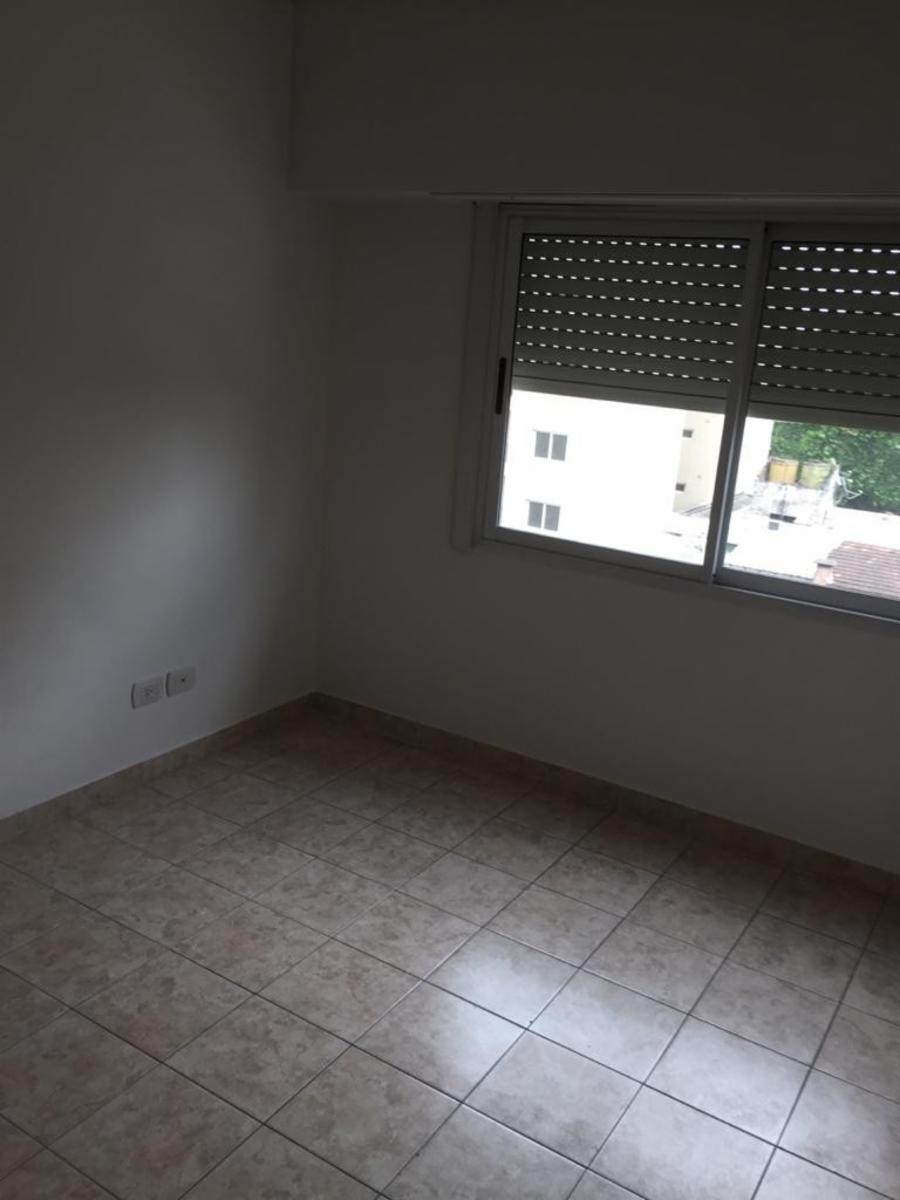 DEPARTAMENTO 2 AMBIENTES - ZONA MORON — foto 9