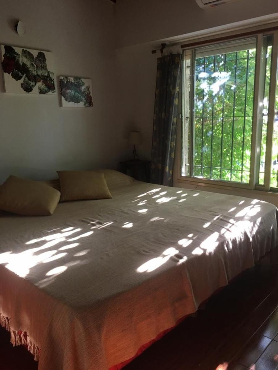 EXCELENTE DUPLEX 3 AMBIENTES EN DOS PLANTAS CON PATIO TECHADO - ZONA VILLA LUZURIAGA — foto 11
