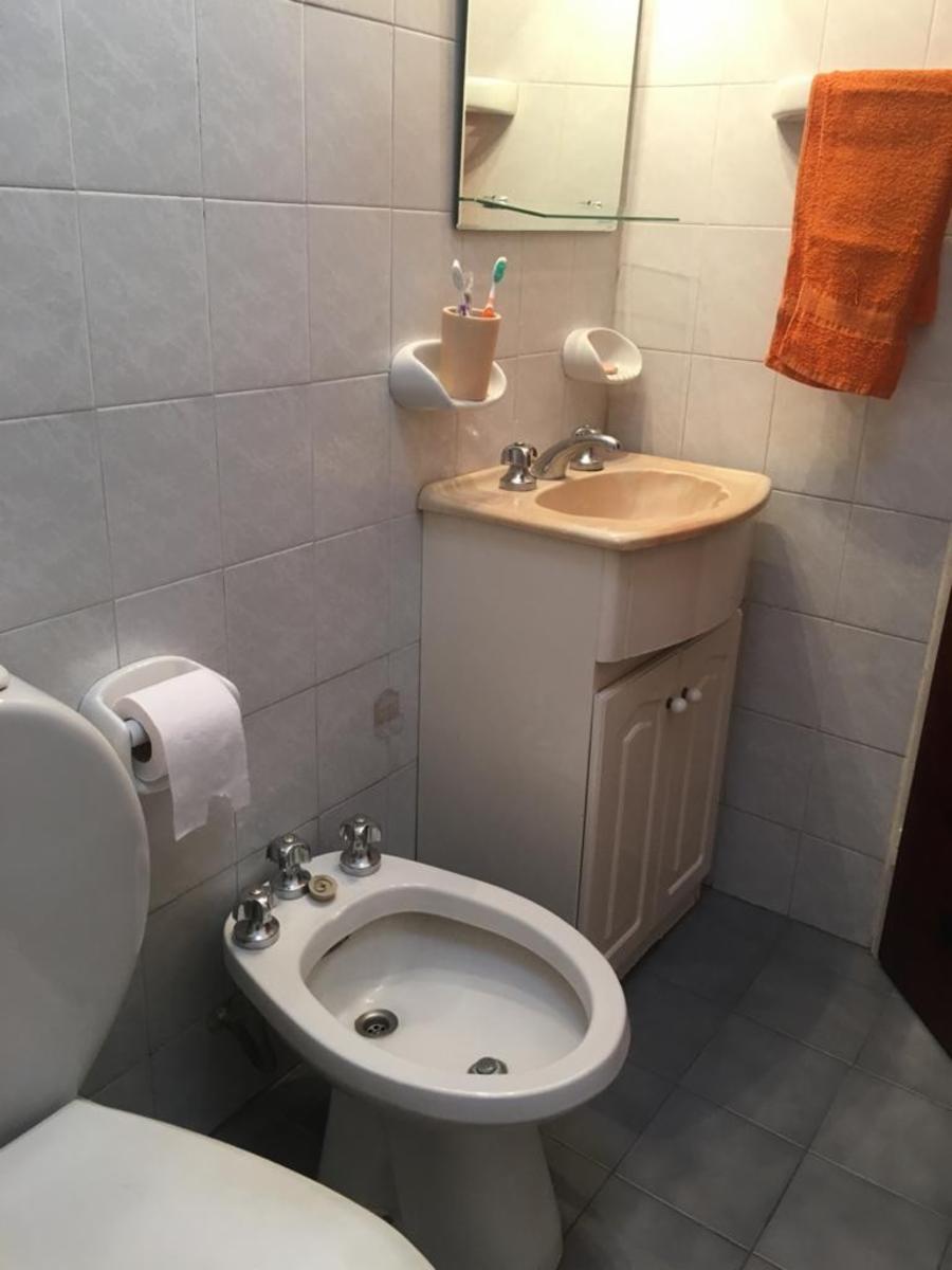 EXCELENTE DUPLEX 3 AMBIENTES EN DOS PLANTAS CON PATIO TECHADO - ZONA VILLA LUZURIAGA — foto 13