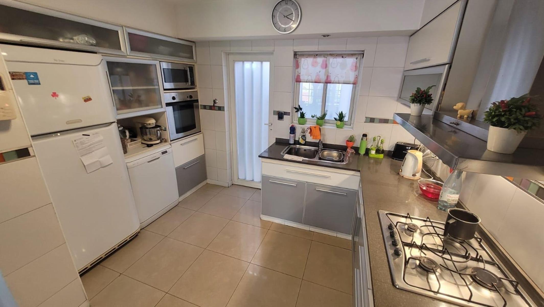 CASA 4 AMBIENTES CON QUINCHO Y PILETA - SAN JUSTO — foto 14