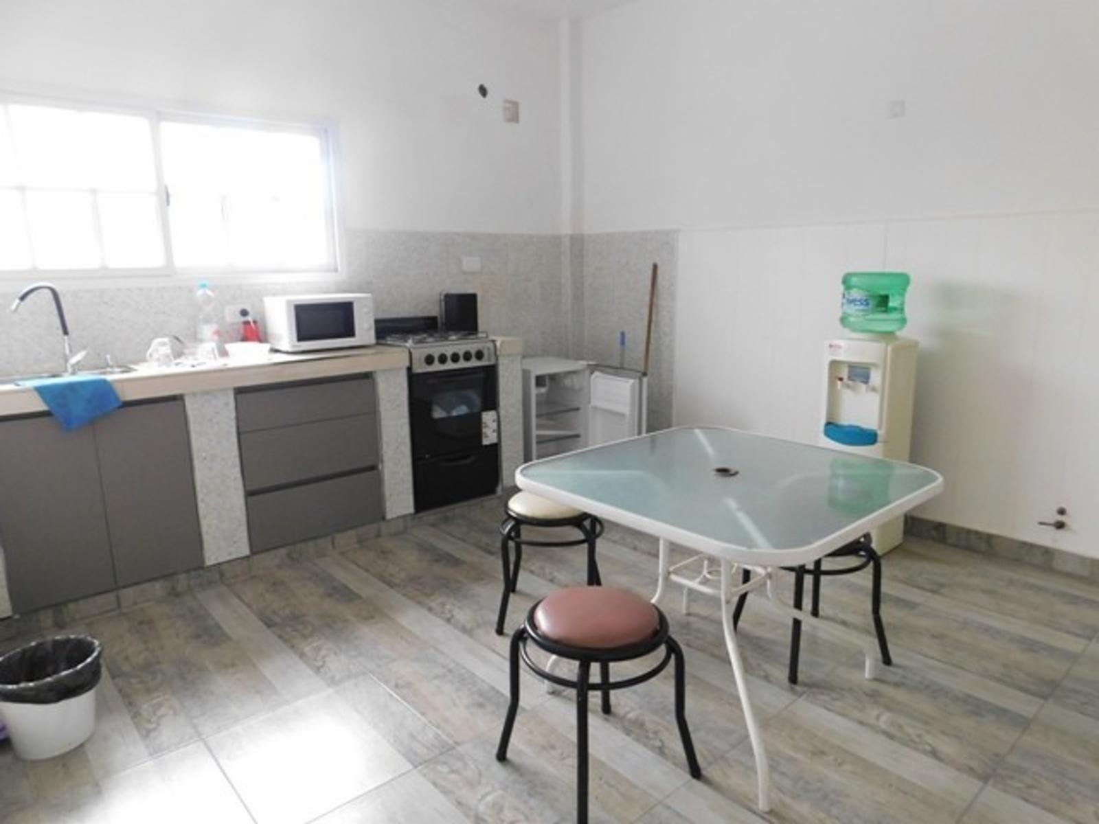 DEPARTAMENTO 6 AMBIENTES CON TERRAZA - SAN JUSTO — foto 4