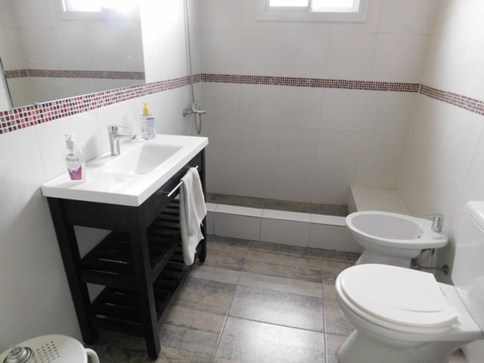 DEPARTAMENTO 6 AMBIENTES CON TERRAZA - SAN JUSTO — foto 12