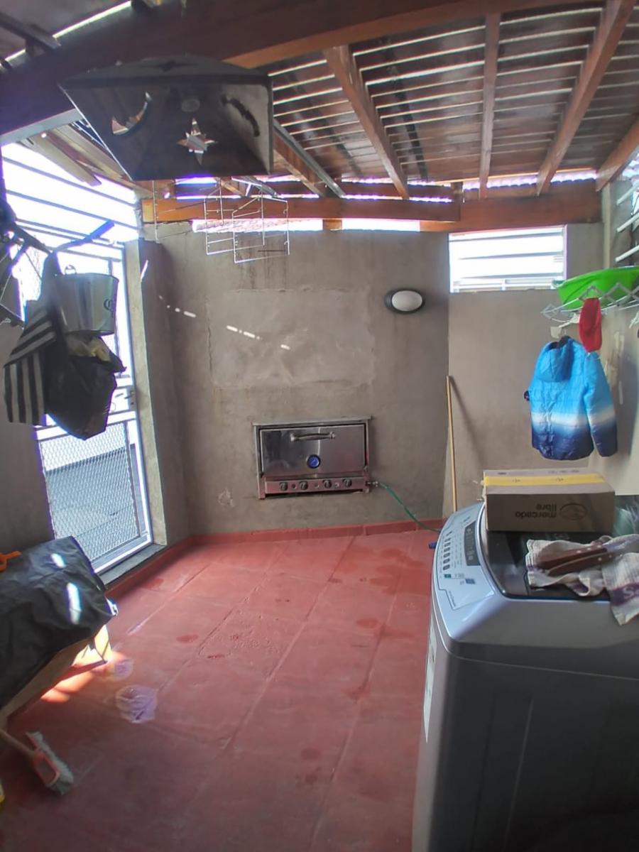 Duplex Tres Ambientes al Frente con Patio y Terraza -Villa Luzuriaga — foto 6