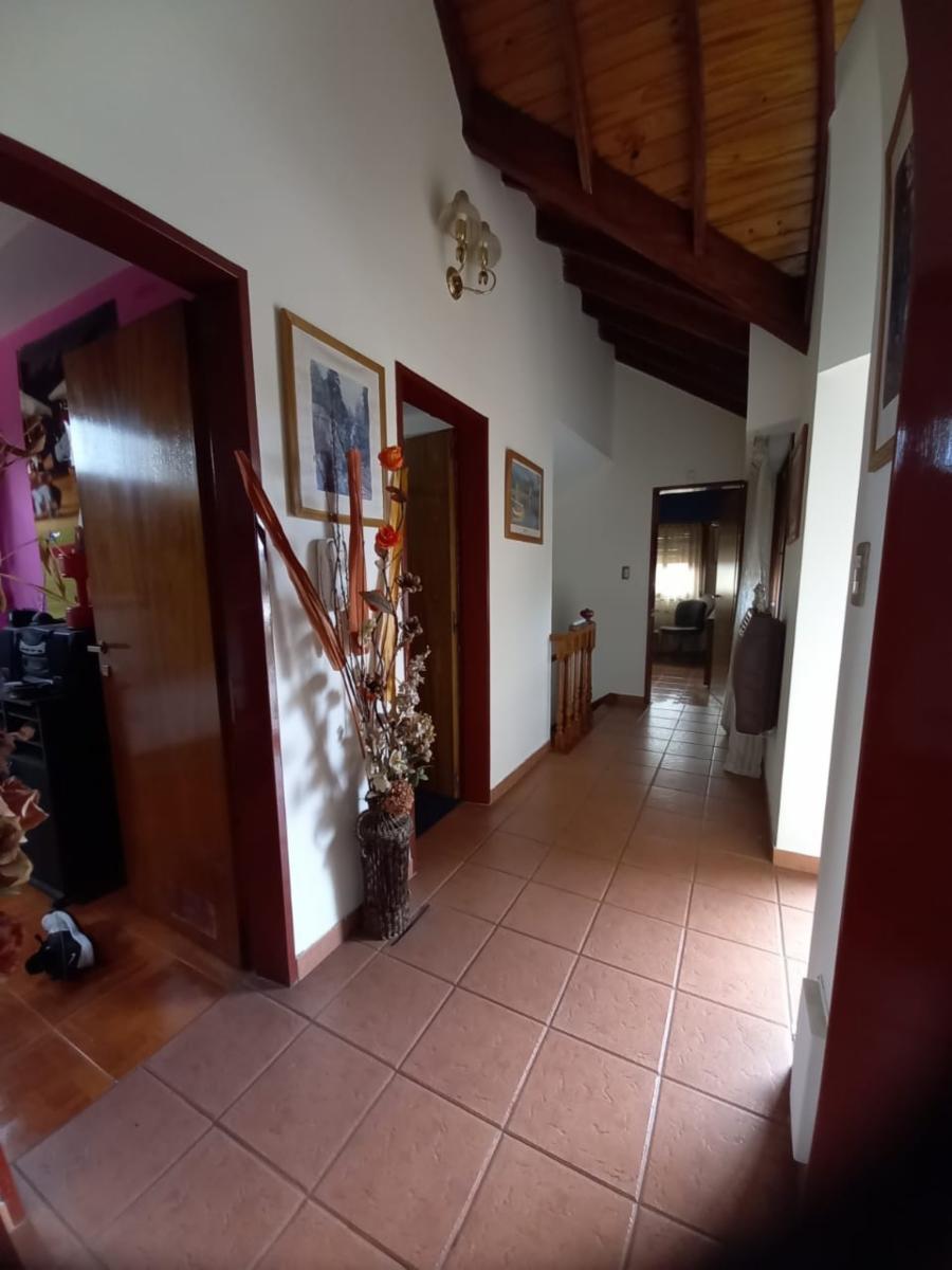 CHALET 8 AMBIENTES CON PILETA, JARDIN Y COCHERAS - MORON — foto 14