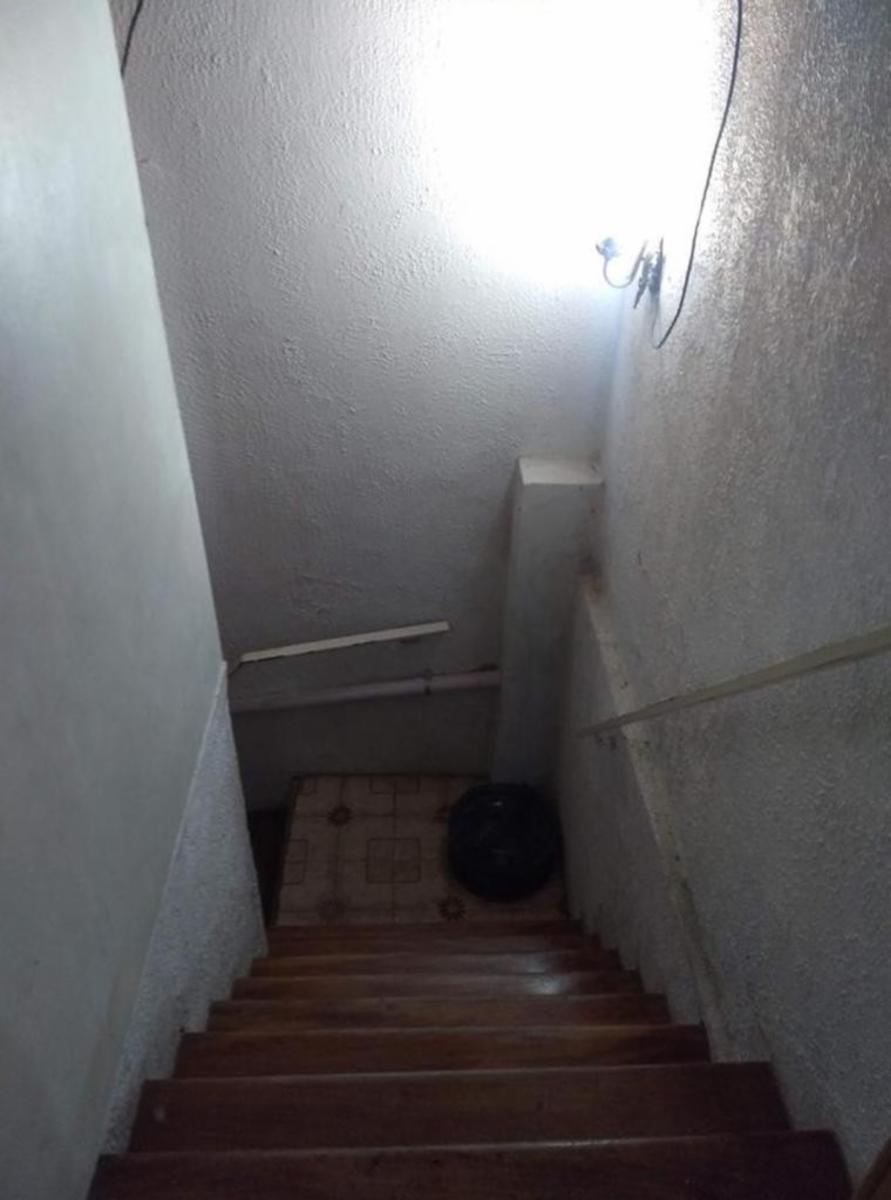 PH 3 AMBIENTES AL FRENTE CON COCHERA Y QUINCHO - PRIMER PISO POR ESCALERA - CASEROS — foto 11