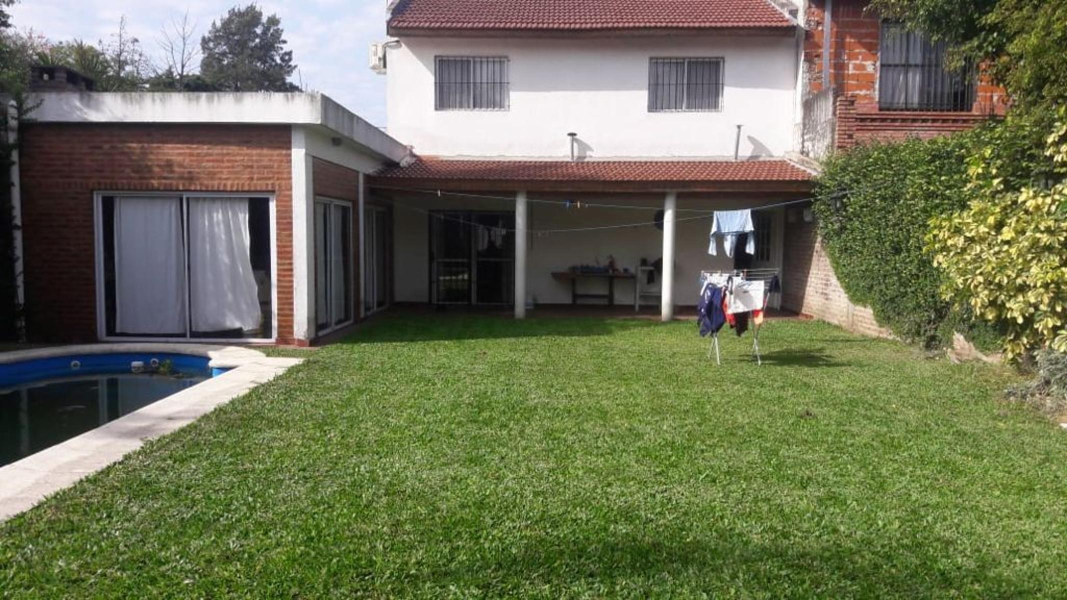 VENTA CASA 5 AMBIENTES VILLA LUZURIAGA CON PISCINA FONDO — foto 3