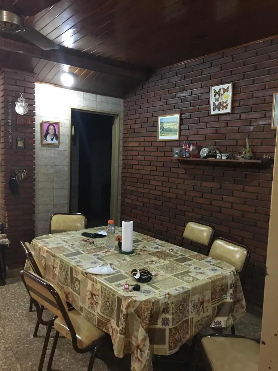 VENTA RAMOS MEJIA CHALET 5 AMBIENTES CON PATIO Y COCHERA — foto 5