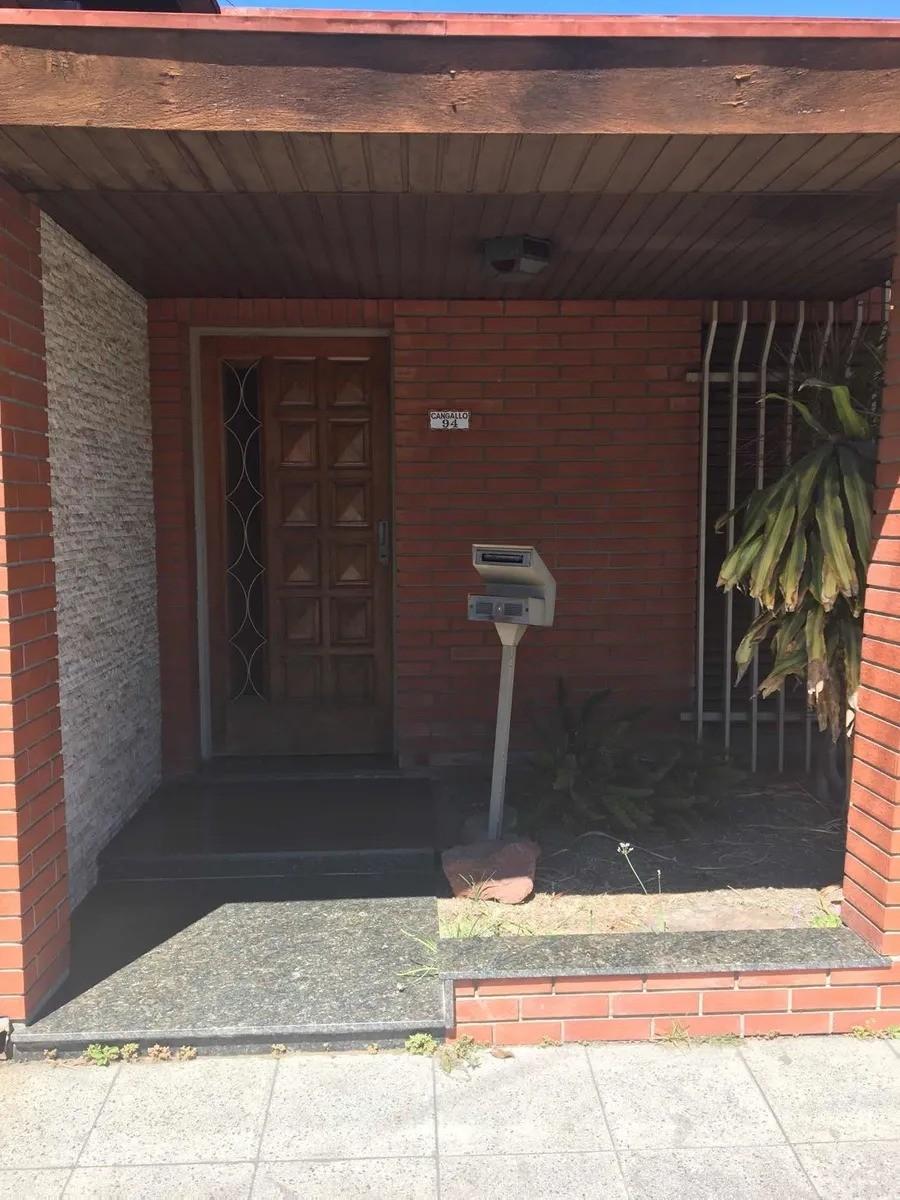 VENTA RAMOS MEJIA CHALET 5 AMBIENTES CON PATIO Y COCHERA — foto 9