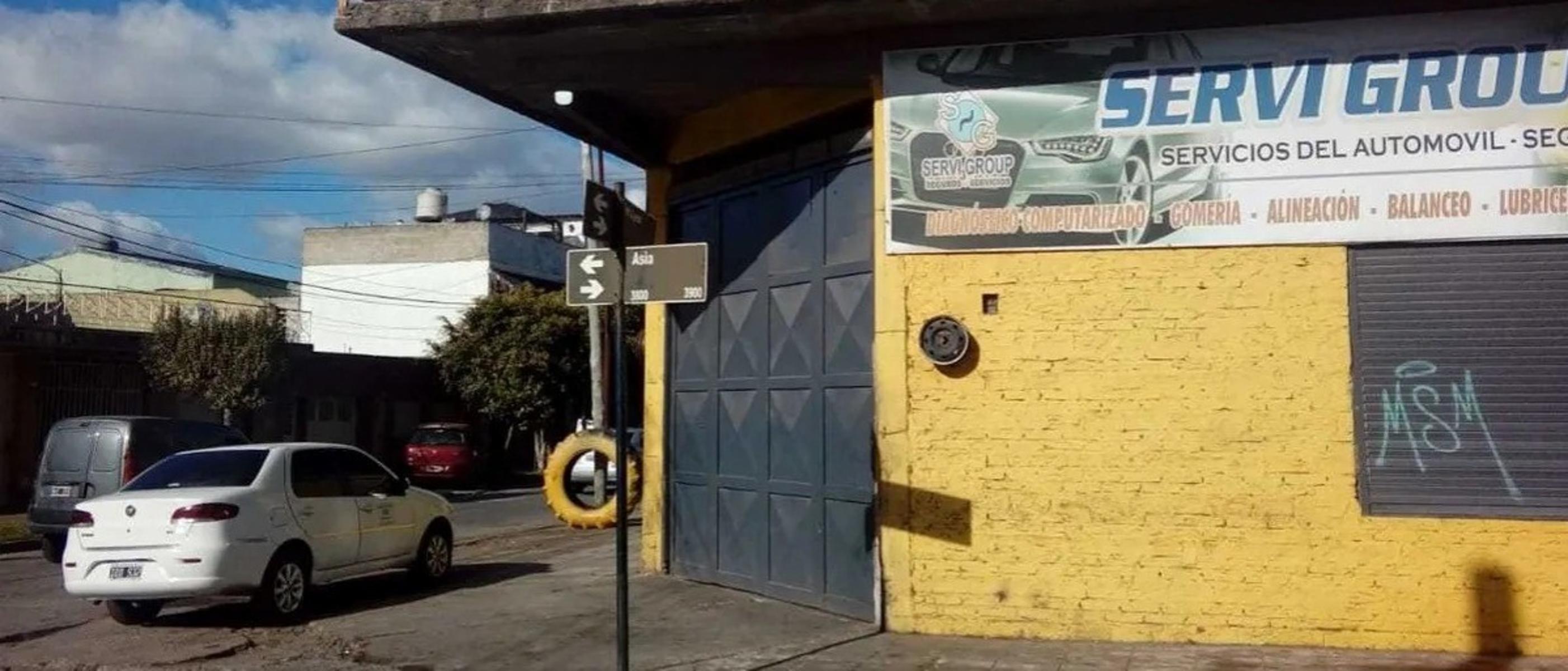 VENTA EN BLOCK CASA 4 AMBIENTES MAS GALPON DE 200 METROS ZONA VILLA CONSTRUCTORA - 3