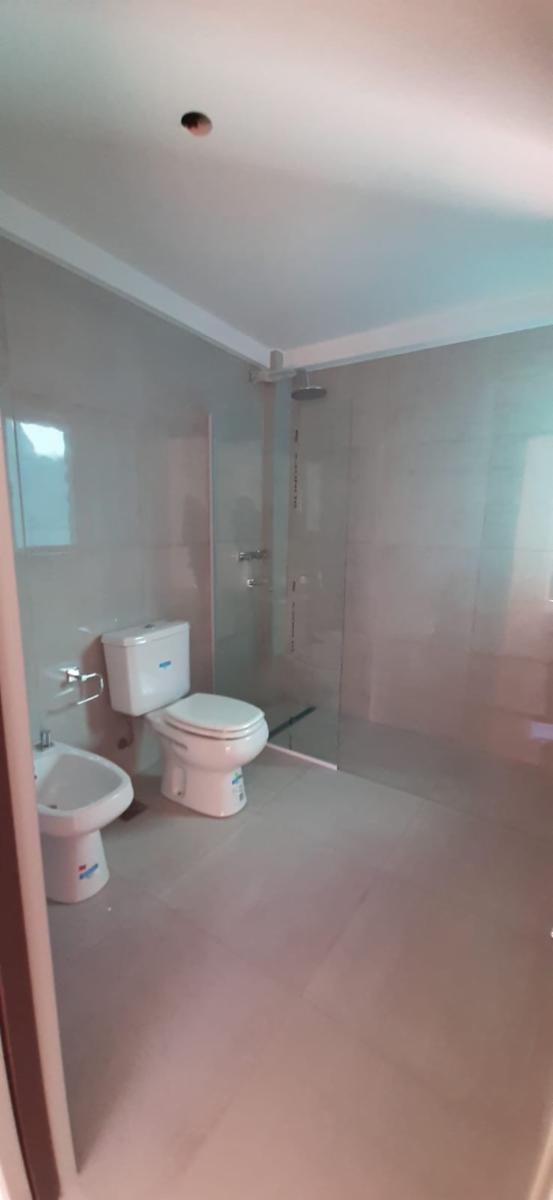EXCELENTE DEPARTAMENTO 2 AMBIENTES A ESTRENAR AL FRENTE CON BALCON -COCHERAS OPTATIVAS - RAMOS MEJIA CENTRO — foto 8