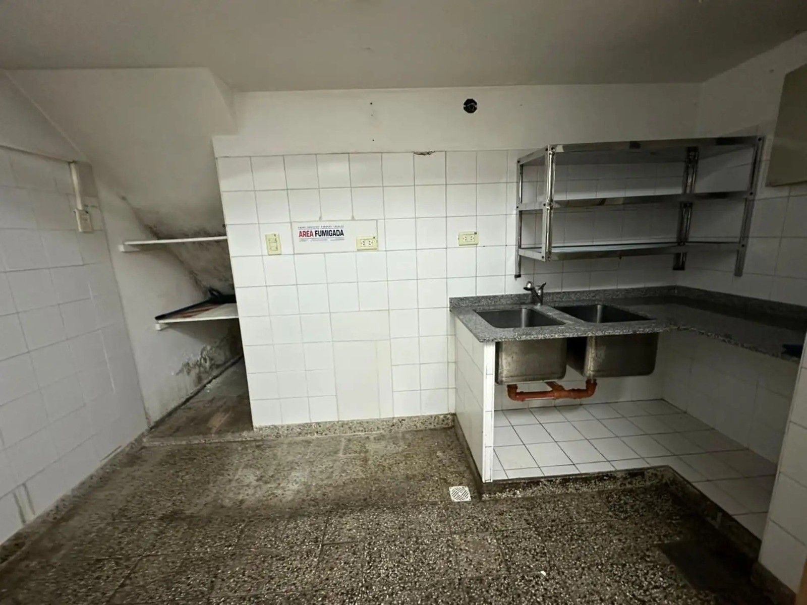 ALQUILER CASA COMERCIAL IDEAL GASTRONOMIA ZONA LOMAS DE MIRADOR - 15