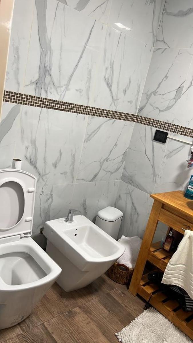 CHALET 6 AMBIENTES CON FONDO, GALPON Y PARQUE - SAN JUSTO — foto 4