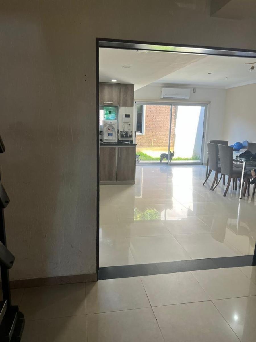 CHALET 6 AMBIENTES CON FONDO, GALPON Y PARQUE - SAN JUSTO — foto 11