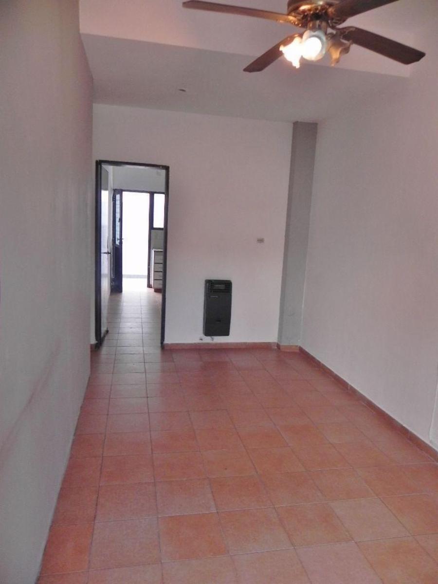 DEPARTAMENTO 3 AMBIENTES CON PATIO SAN JUSTO — foto 2