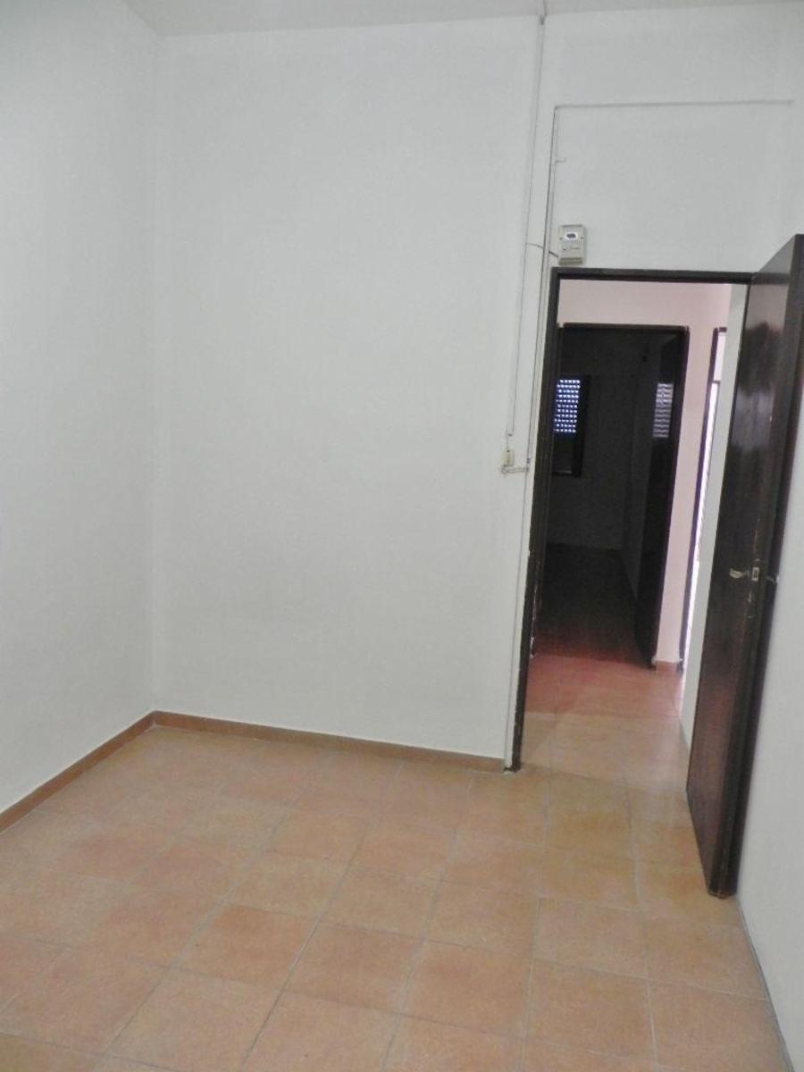 DEPARTAMENTO 3 AMBIENTES CON PATIO SAN JUSTO — foto 10