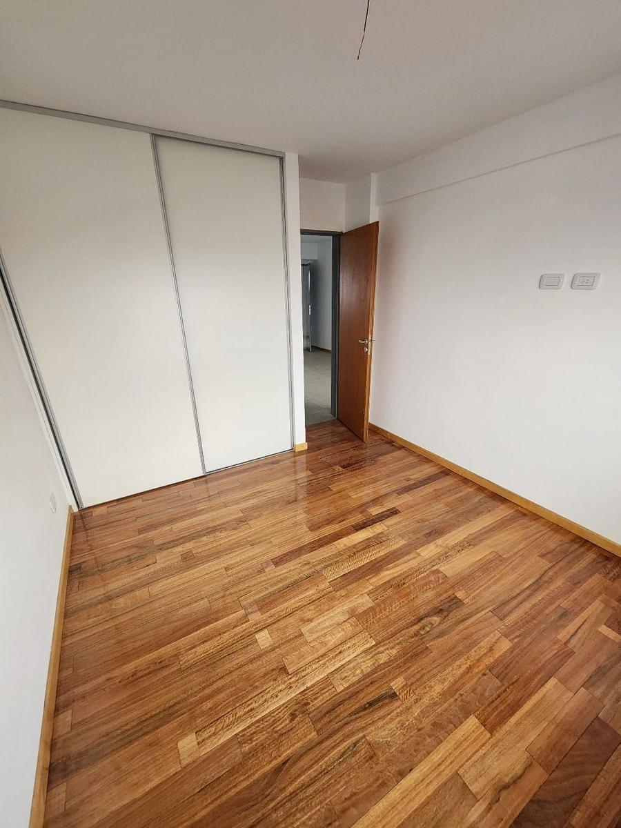 VENTA DEPARTAMENTO 3 AMBIENTES A ESTRENAR CON COCHERA Y TERRAZA HAEDO — foto 2