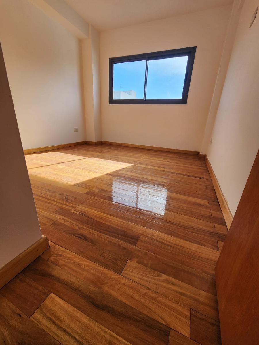 VENTA DEPARTAMENTO 3 AMBIENTES A ESTRENAR CON COCHERA Y TERRAZA HAEDO — foto 3
