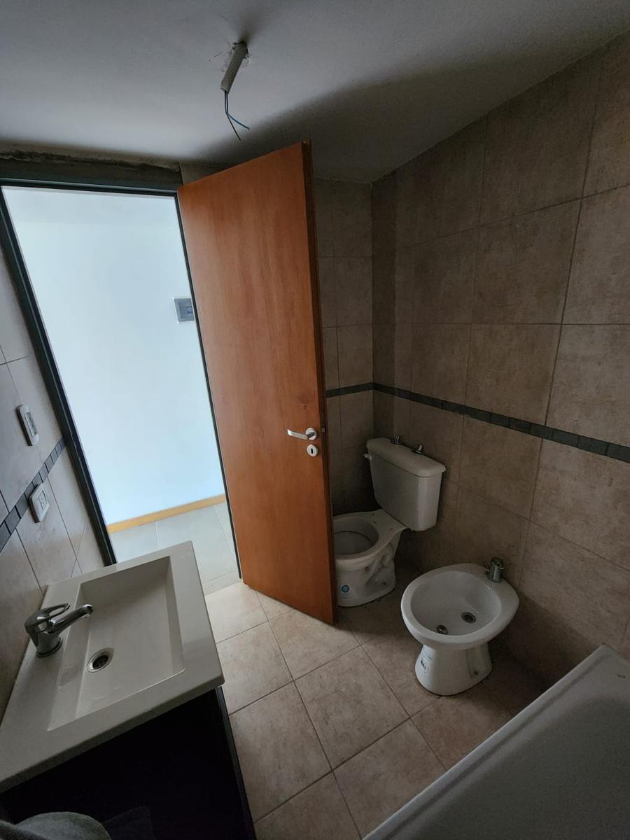 VENTA DEPARTAMENTO 3 AMBIENTES A ESTRENAR CON COCHERA Y TERRAZA HAEDO — foto 10