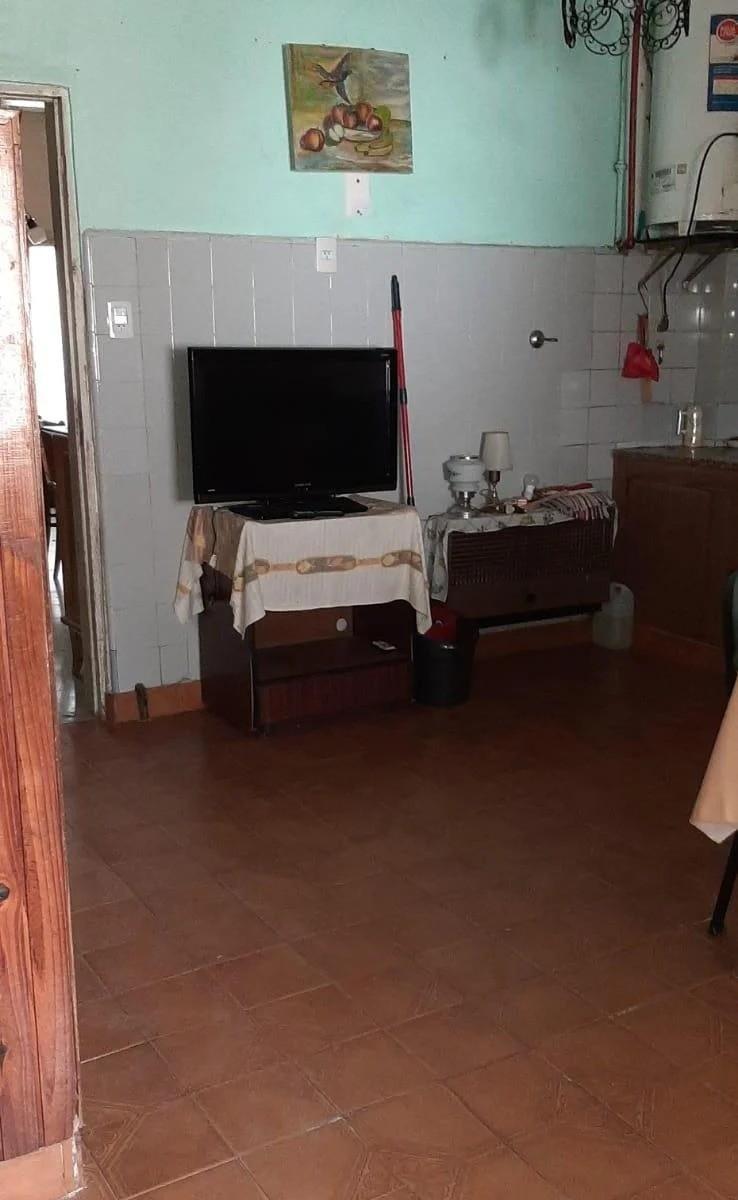 VENTA MULTIFAMILIAR - DOS CASAS DE 3 AMBIENTES - ZONA RAMOS MEJIA SUR - 8