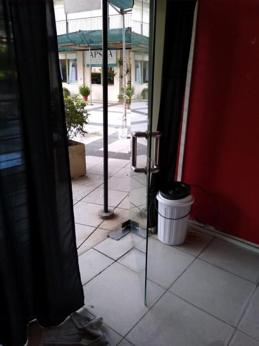 EXCELENTE LOCAL COMERCIAL - ZONA ALMAGRO — foto 2