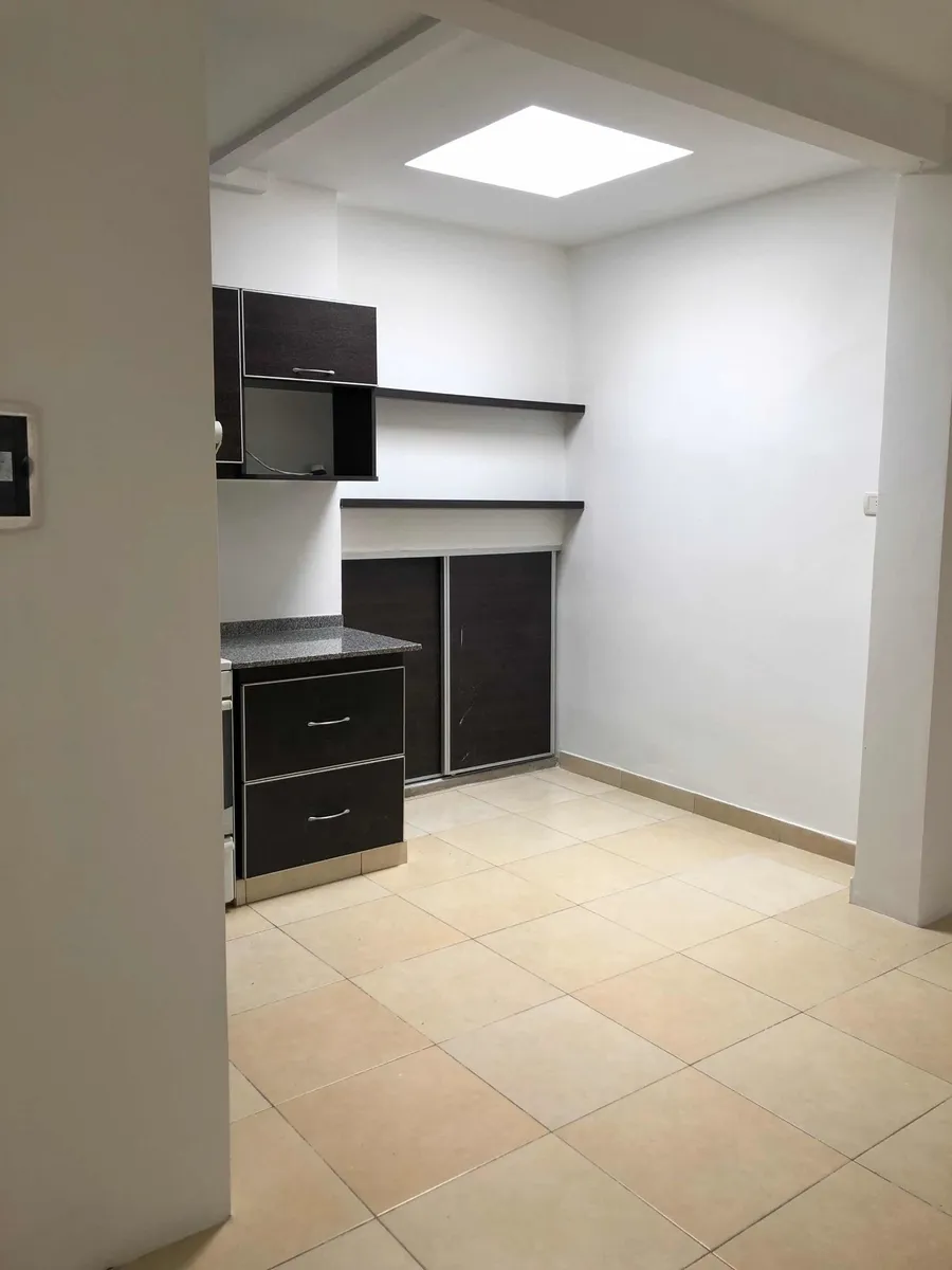 Departamento céntrico 2 ambientes — foto 2