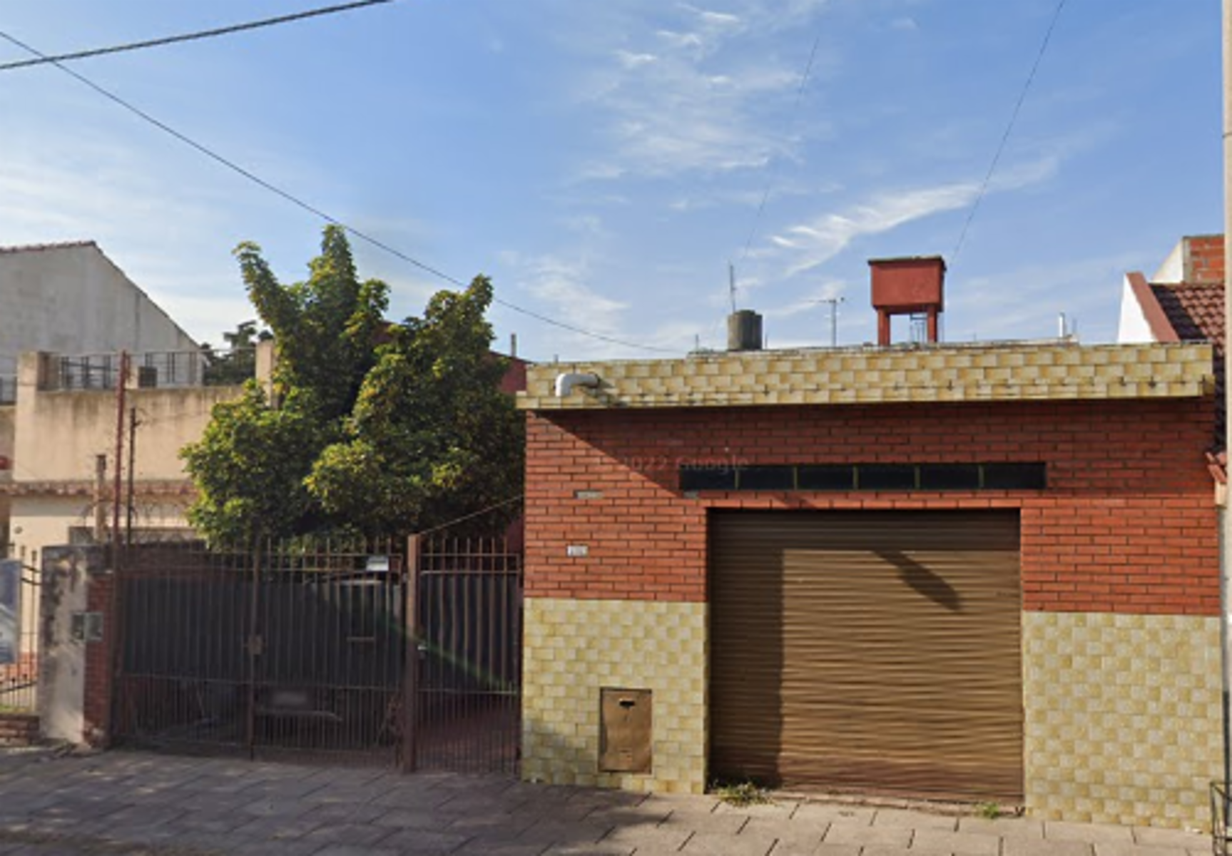 Venta Casa 5 Ambientes con Patio y Cochera San Justo - 1