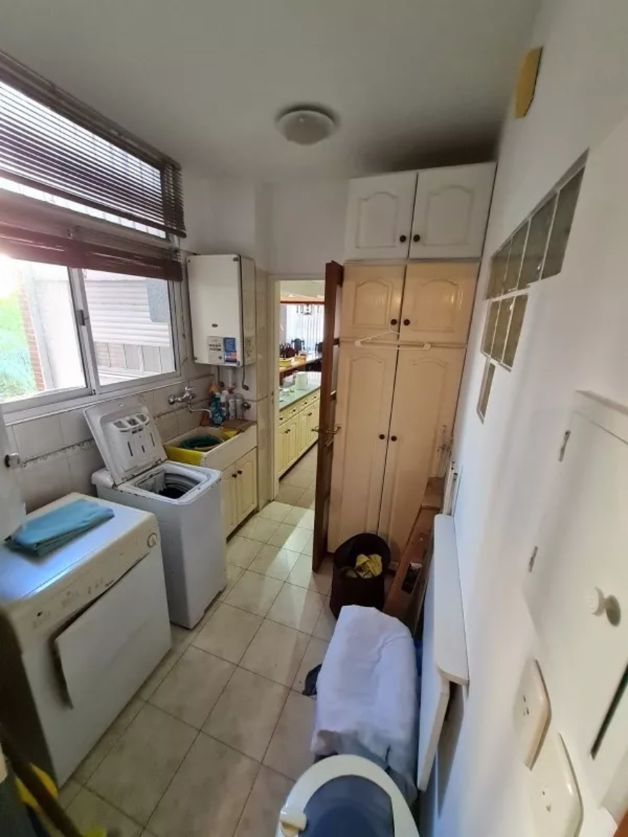 Venta departamento 4 ambientes con cochera centro Ramos Mejia — foto 9