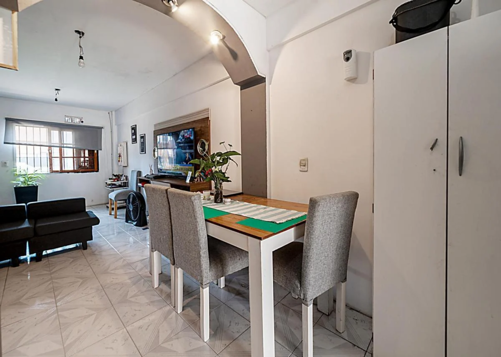 Venta Duplex 3 ambientes al frente Lomas del Mirador — foto 4