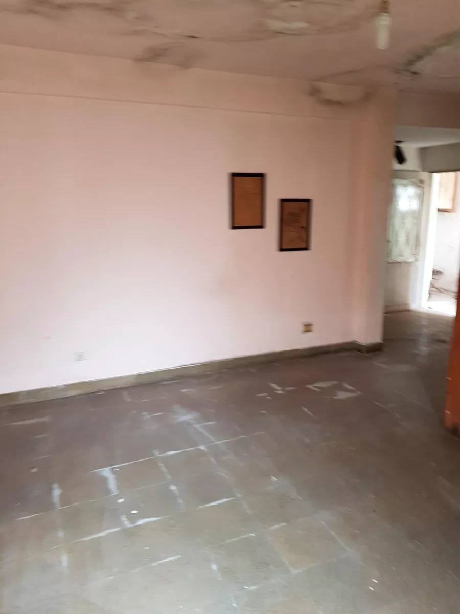 Venta PH 2 ambientes tipo casa Moron - 4