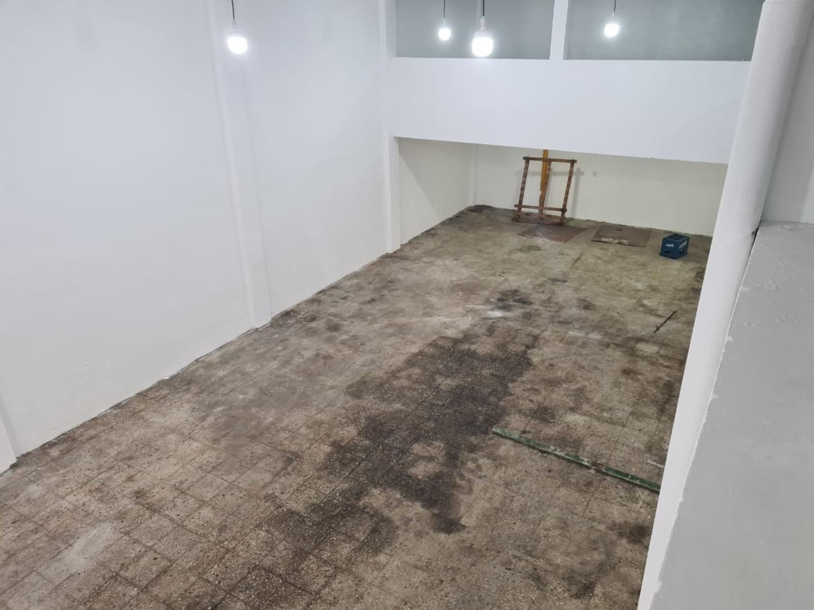 GALPON DE 10 X 28.5 CON PATIO - SAN JUSTO — foto 11