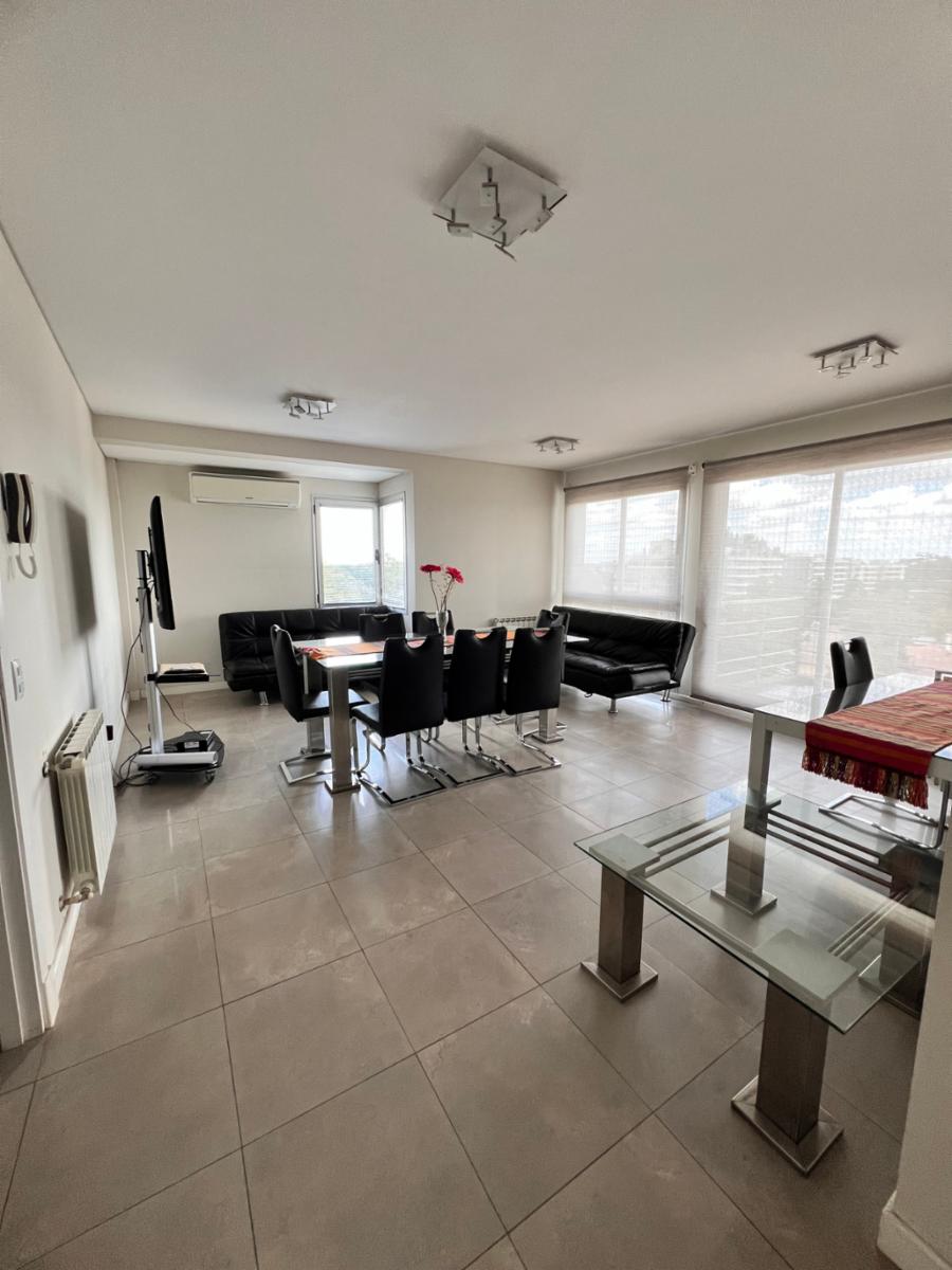 Departamento 3 ambientes al frente con cochera y terraza Pinamar — foto 4