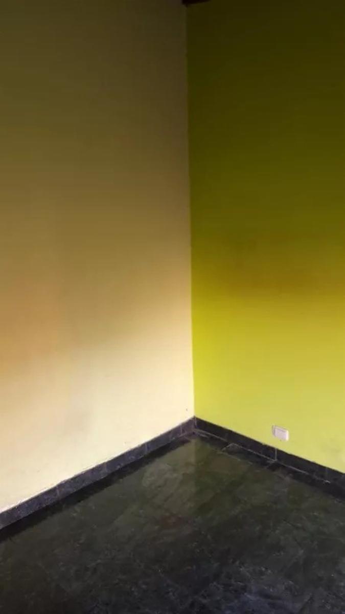 VENTA EN BLOCK - DOS DEPARTAMENTOS DE 2 Y 3 AMBIENTES - LOCAL COMERCIAL - RAMOS MEJIA - 6